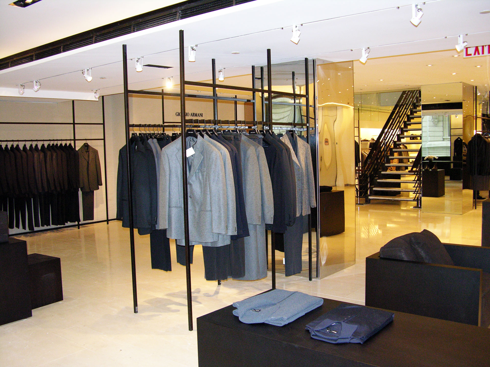 reforma tienda primera marca